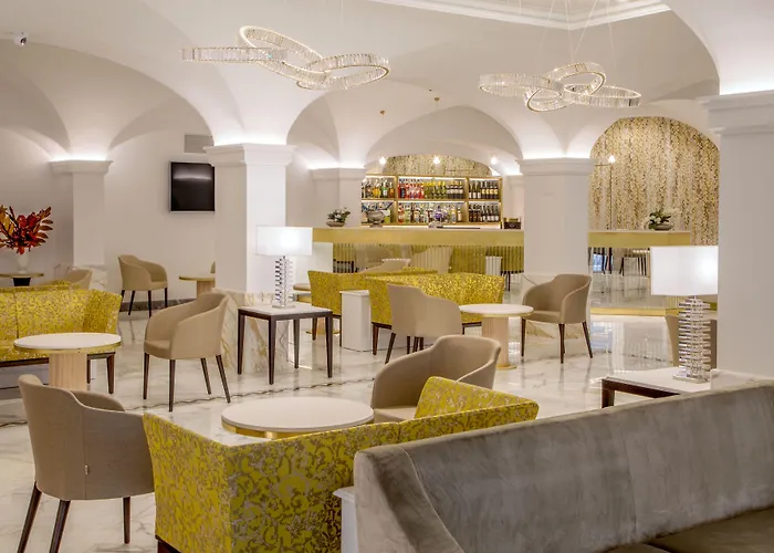 Shangri-la By Omnia Otel Roma